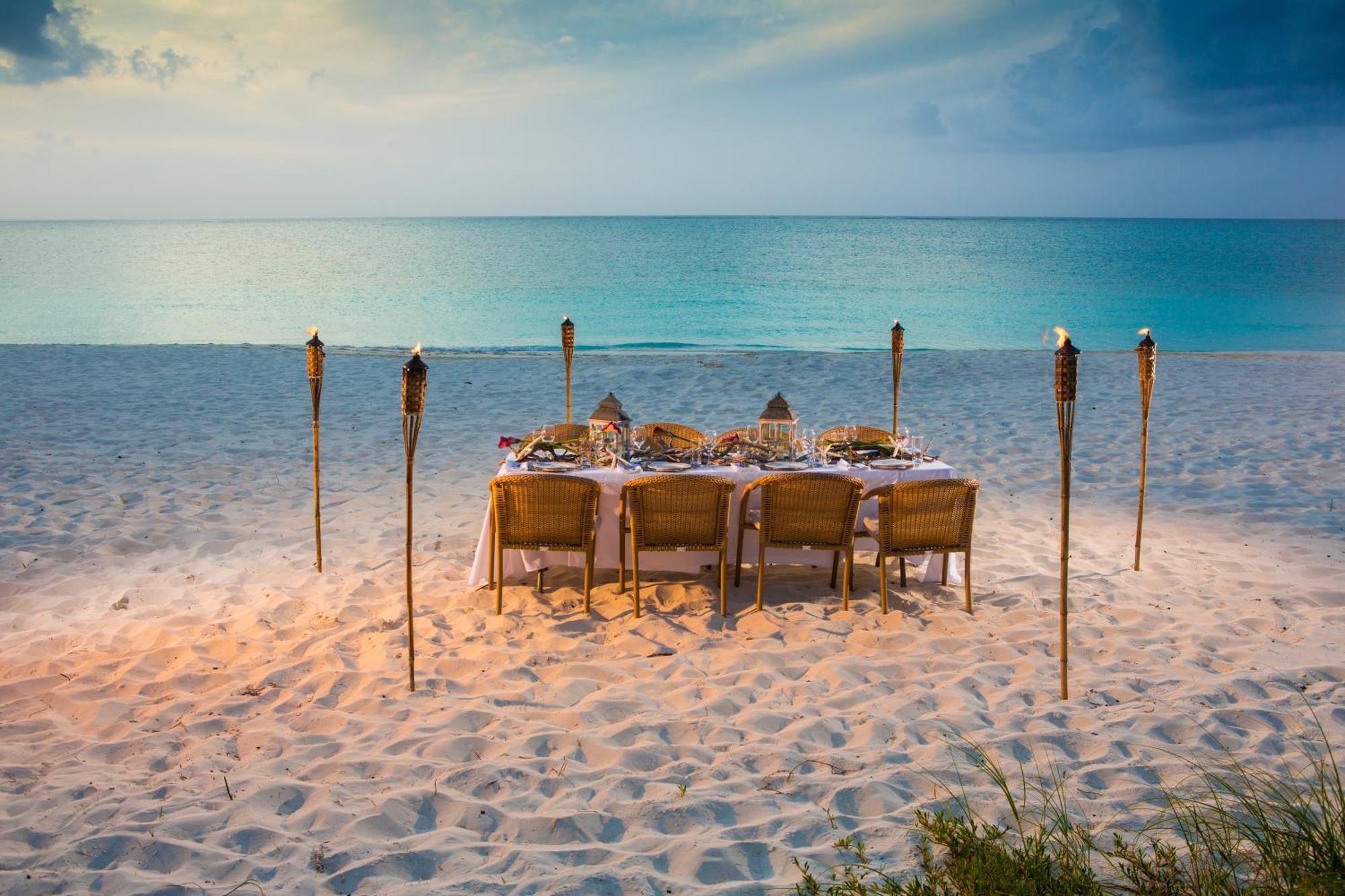 Sibonne Beach Hotel Grace Bay Exterior photo